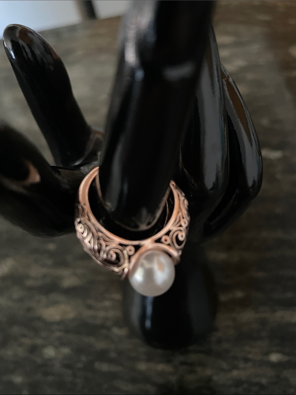 Vintage-Style Pearl Ring in Rose Gold Finish
